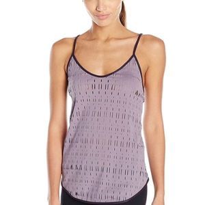 BRAND NEW UNDER ARMOUR LADDER MESH TANK TOP
